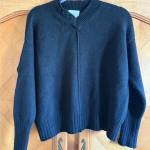 M.J.Watson cashmere v-neck sweater